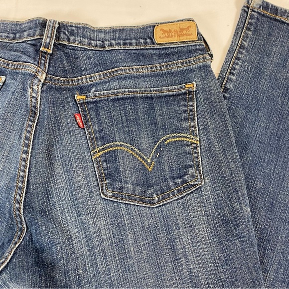 Levi’s 515 bootcut distressed - Picture 5 of 10